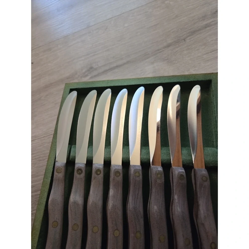 Cutco Stainless Steel Steak Knife Set with Green Insert